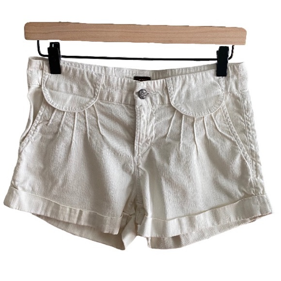 Citizens Of Humanity Pants - Citizens Of Humanity Off White Sunburst Pleated Cuffed Shorts
